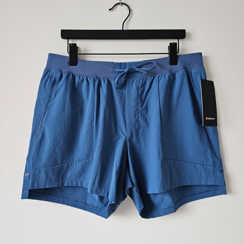 NWT LULULEMON SFDM Denim Blue License To Train Shorts 5" Linerless Men's XXL